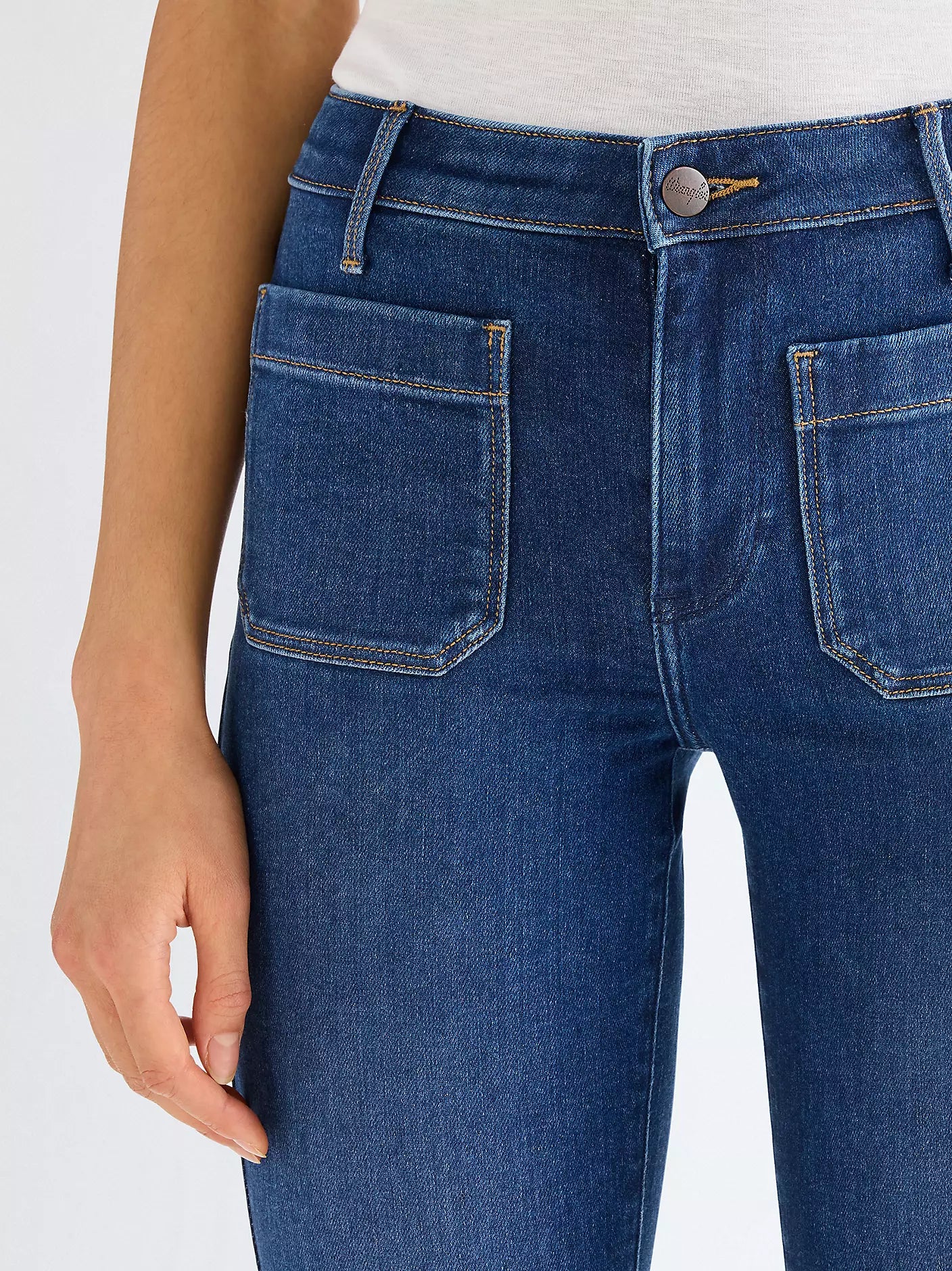 Wrangler Flare Jean Dark Wash