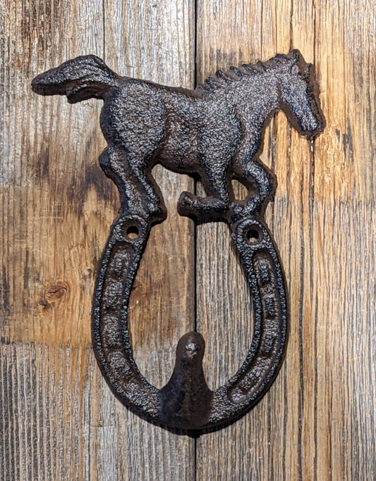 Gjutjärnskrok Häst