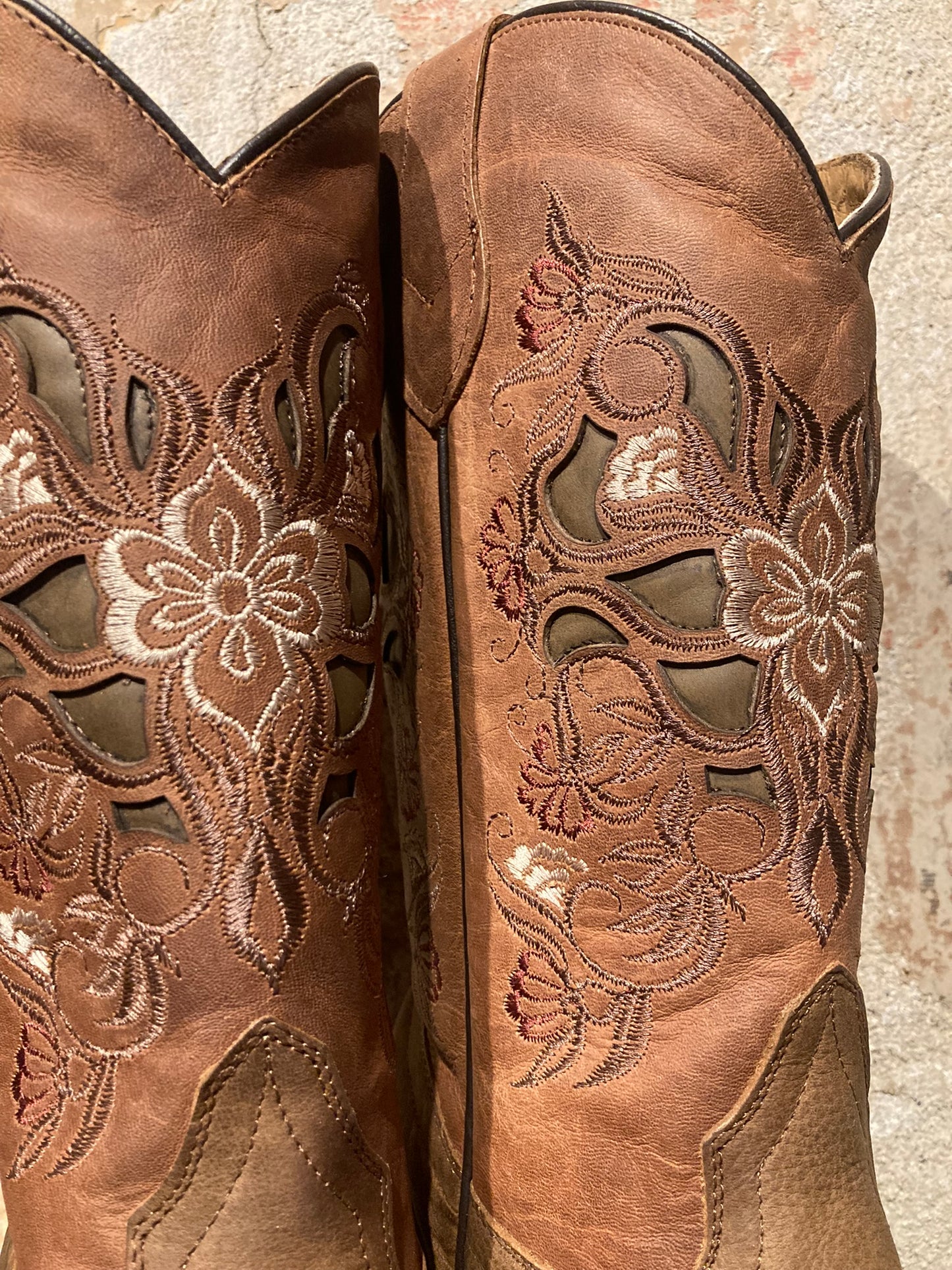 Westernboots Dam WBL-69