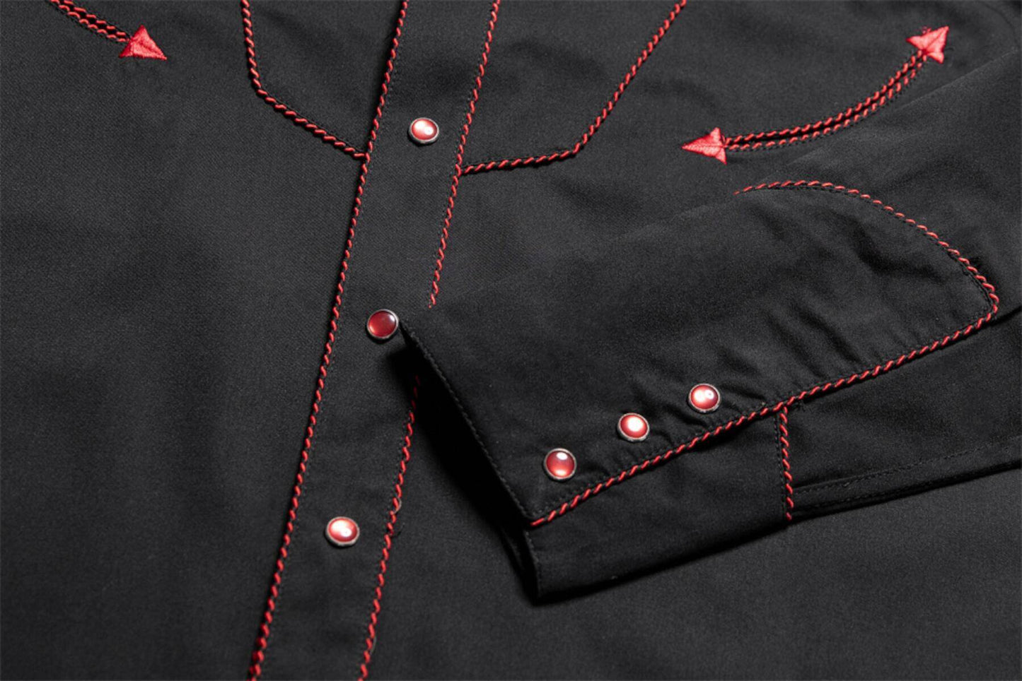 Westernblus med broderier rosor