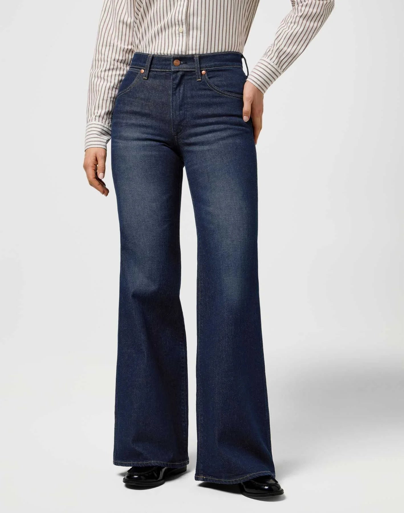 Wrangler 70s Flare