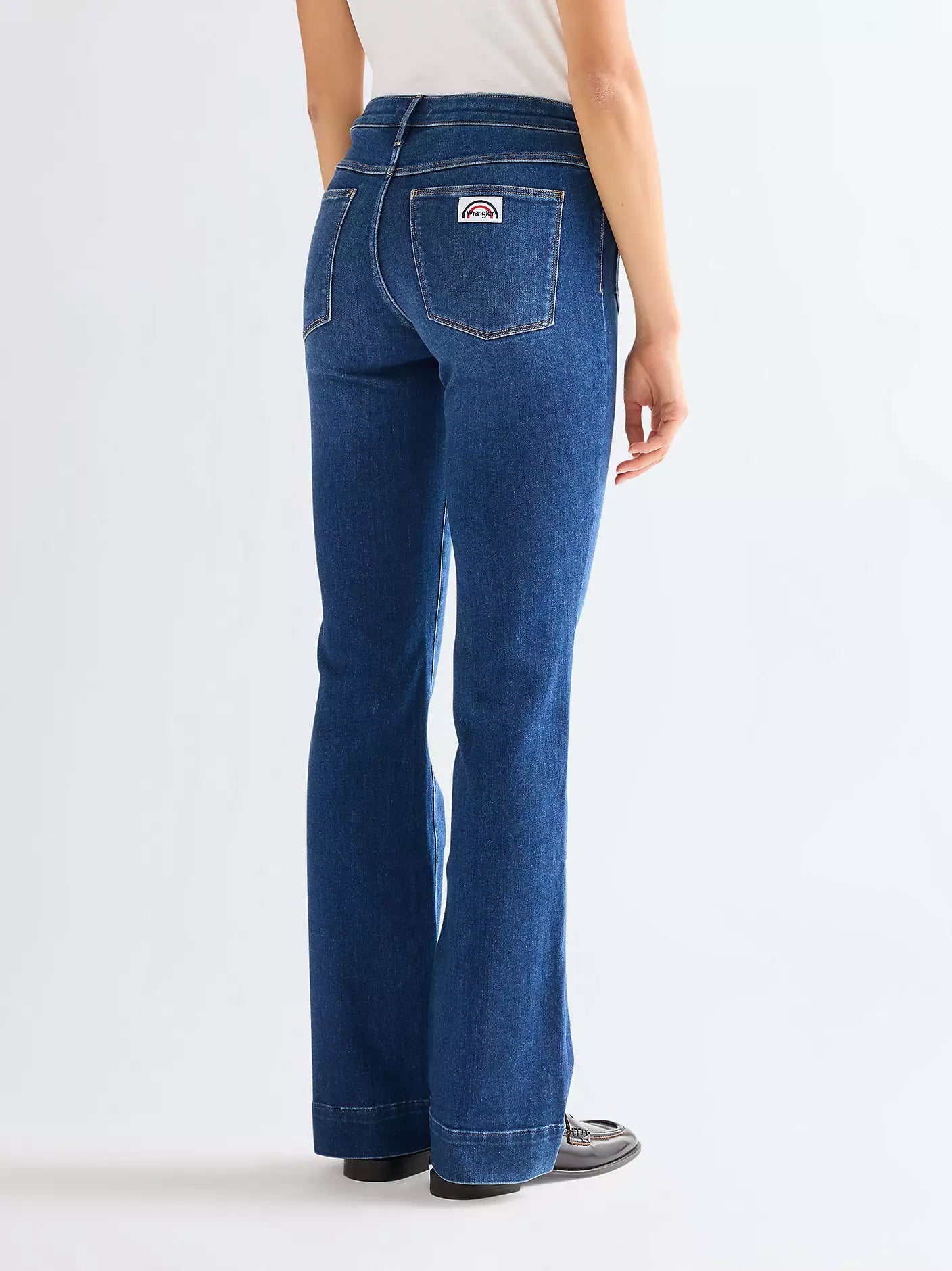 Wrangler Flare Jean Dark Wash