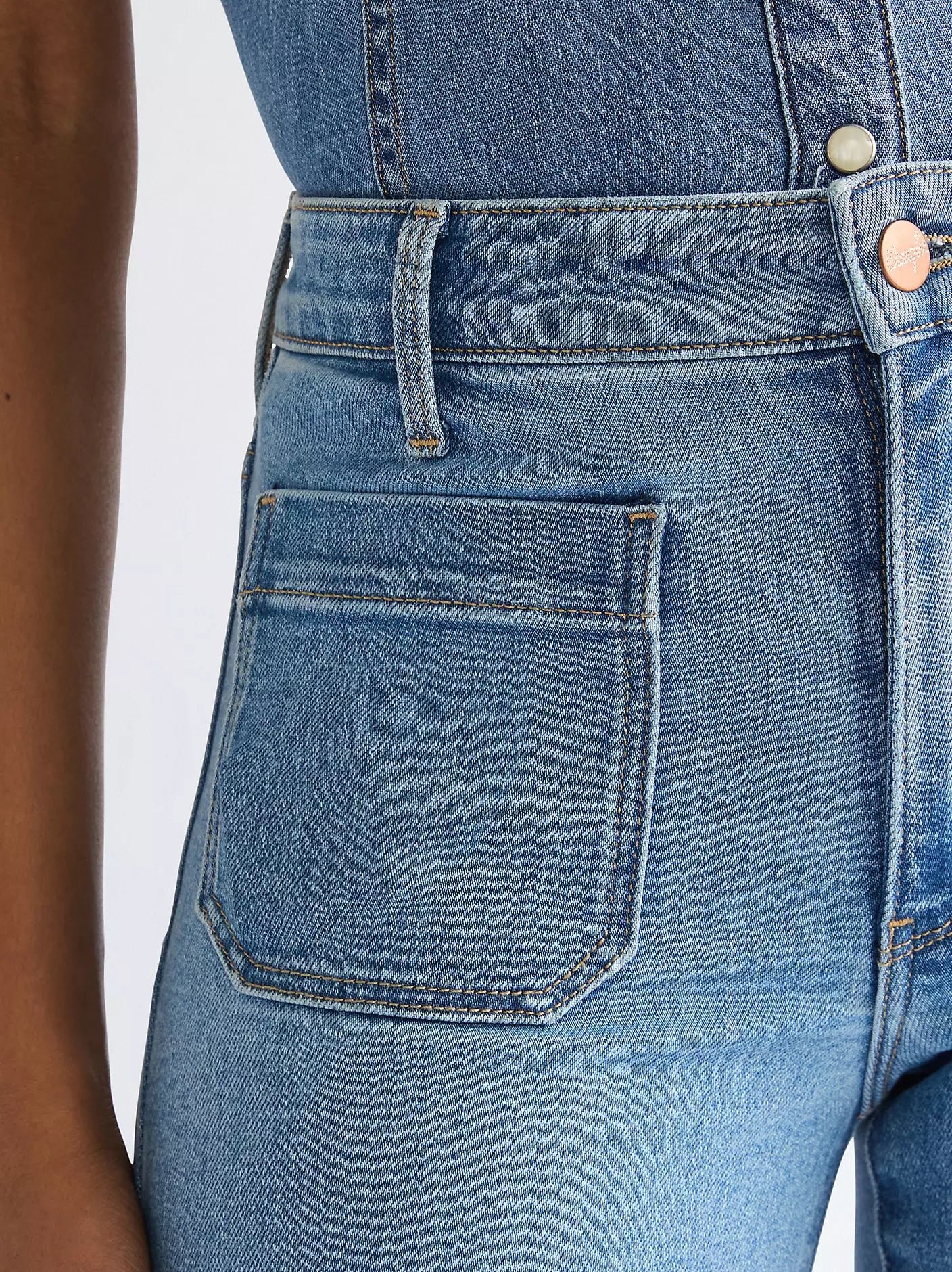 Wrangler Flare Jean Velvet Sky