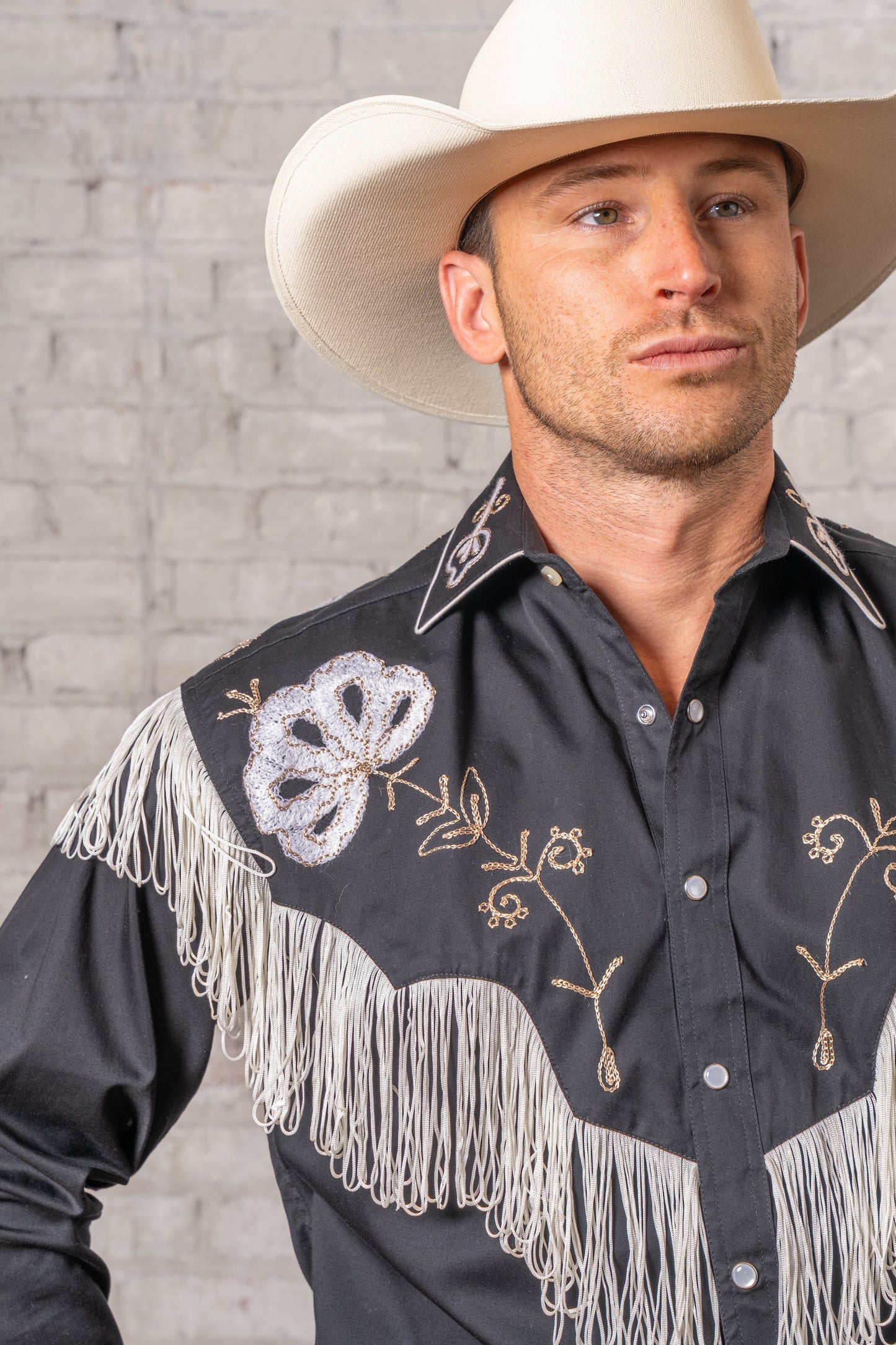Westernskjorta Vintage Fringe Black Embroidered Rockmount Ranch Wear