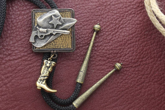 Bolotie hatt med boothänge