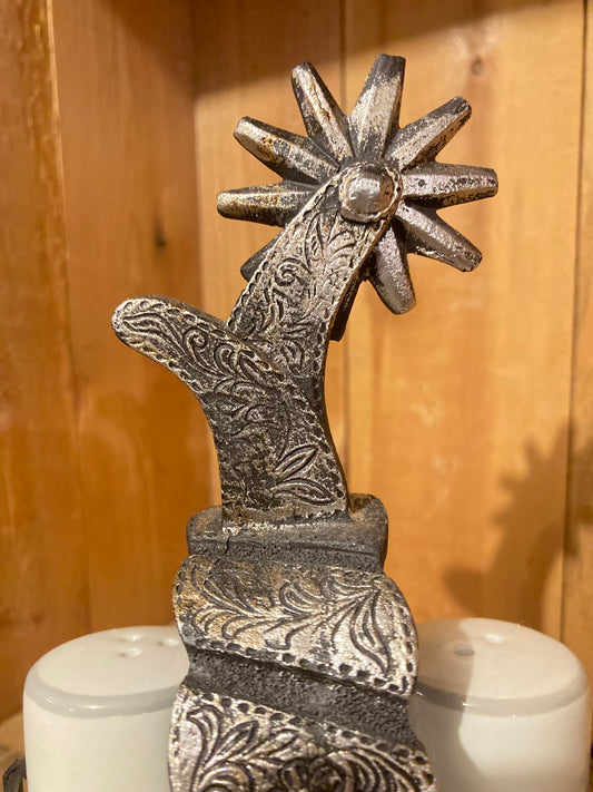 Salt- och pepparkar Sporre