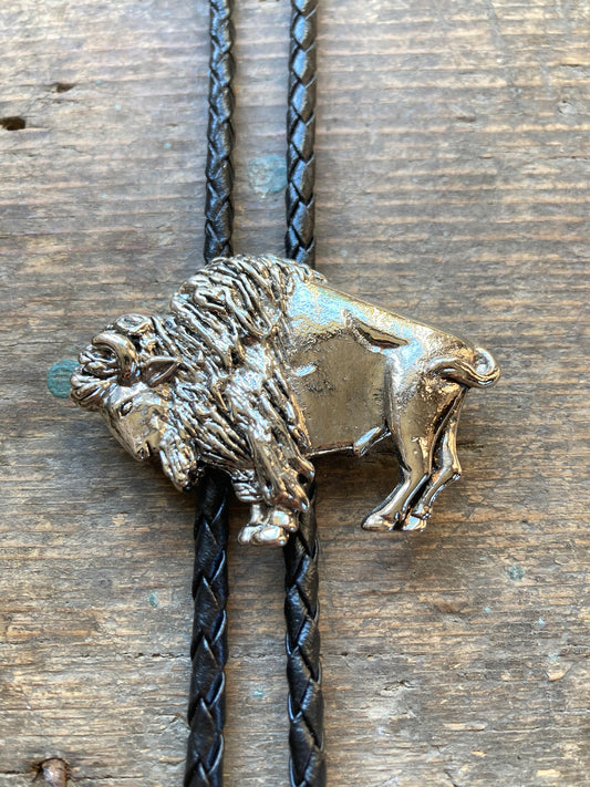 Bolotie Bison