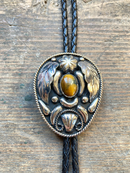 Bolotie Tigeröga Silverblad