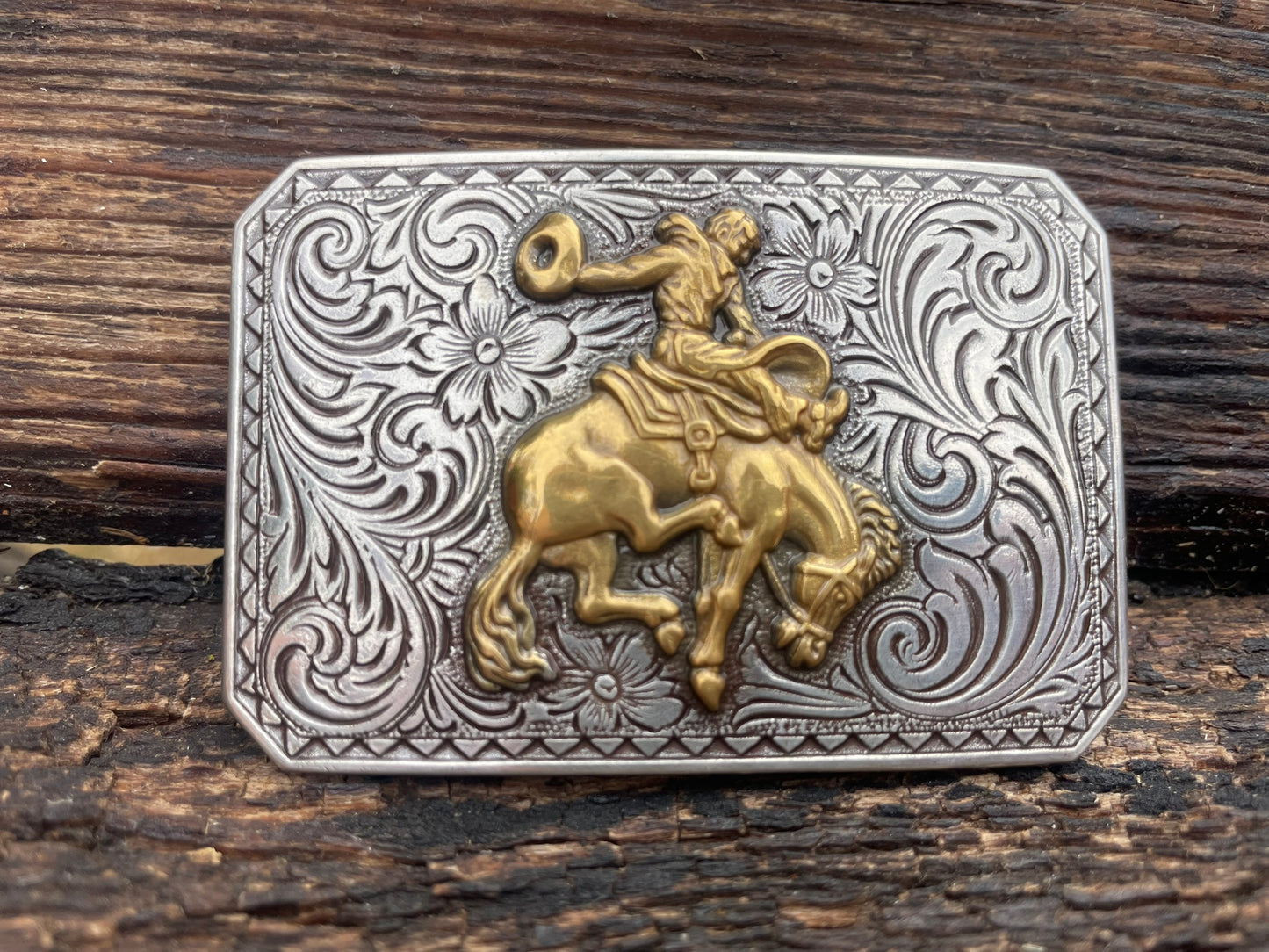 Belt Buckle Saddle Bronc Nocona