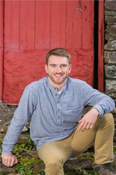 Gammaldags Farfarsskjorta Grå / Creme