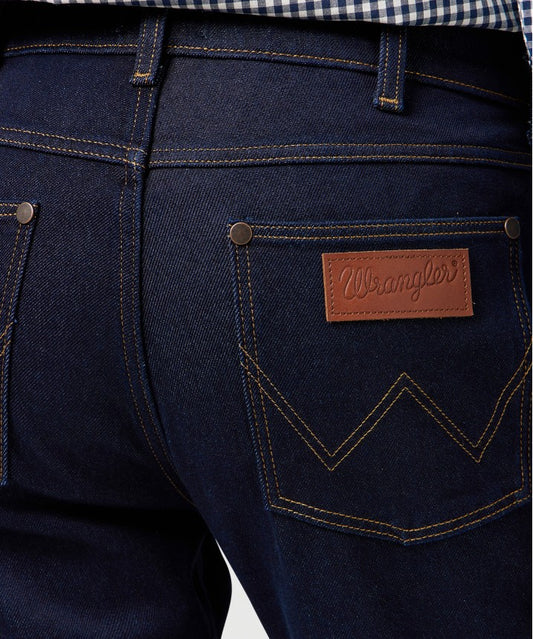 Wrangler Jeans Greensboro Mörkblå "Moonlight Rinse"