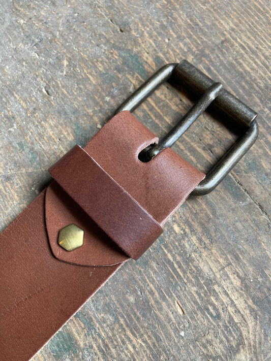 Läderbälte Brunt / Antikmässing